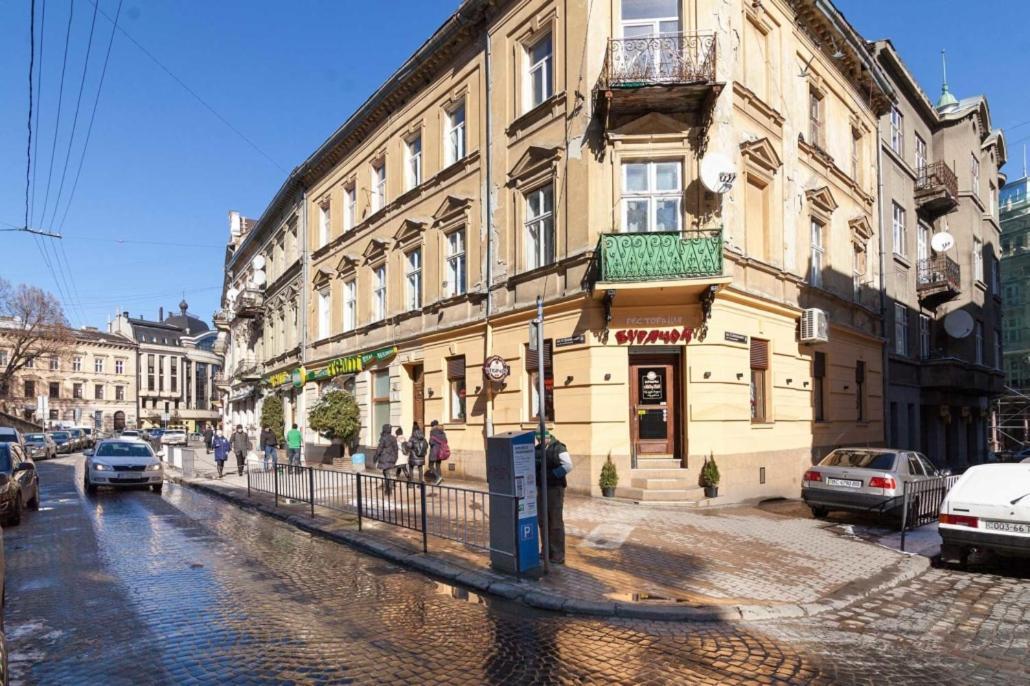 Три Кімнати Вулиця Грушевського 9 Центр Міста Львів Appartement Buitenkant foto